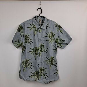 True Rock Mens S/S Shirt  NWOT